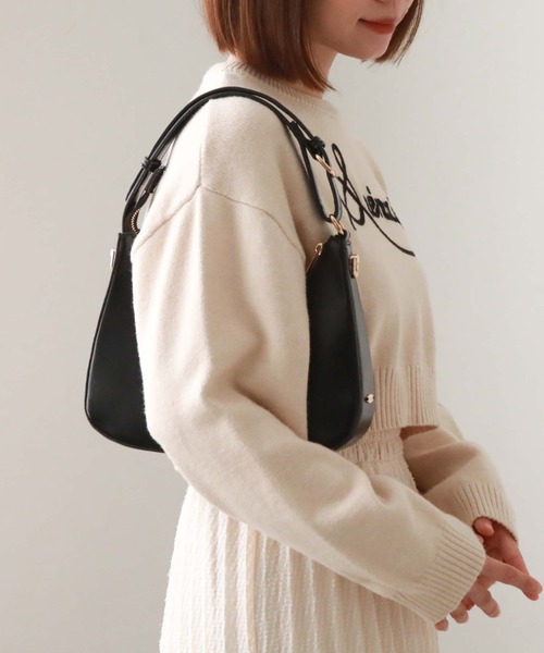 archives（アルシーヴ）の「メタルロゴHOBOバッグ（ハンドバッグ・レディース・ブラック/グレイッシュベージュ/モカ・FREE）」の2枚目の写真