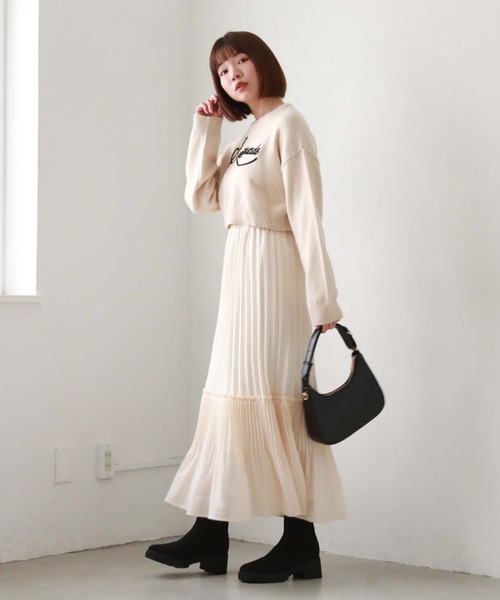 archives（アルシーヴ）の「メタルロゴHOBOバッグ（ハンドバッグ・レディース・ブラック/グレイッシュベージュ/モカ・FREE）」の11枚目の写真