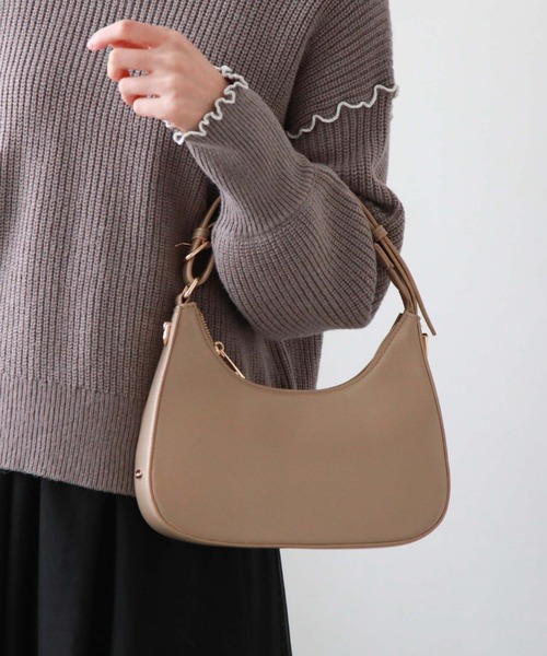 archives（アルシーヴ）の「メタルロゴHOBOバッグ（ハンドバッグ・レディース・ブラック/グレイッシュベージュ/モカ・FREE）」の17枚目の写真