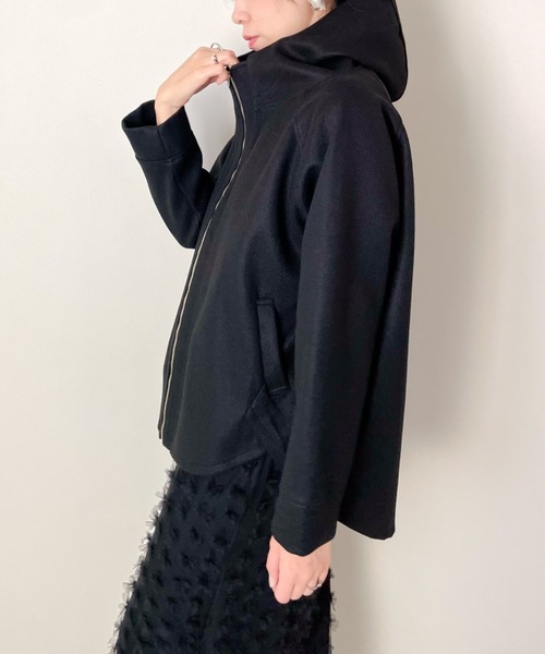 DOLLUPOOPS（ドールアップウップス）の「フェイクメルトンZIPパーカージャケット（ノーカラージャケット・レディース・カーキ/ブラック・38）」の21枚目の写真