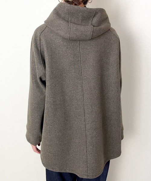 DOLLUPOOPS（ドールアップウップス）の「フェイクメルトンZIPパーカージャケット（ノーカラージャケット・レディース・カーキ/ブラック・38）」の12枚目の写真