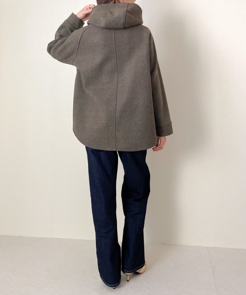 DOLLUPOOPS（ドールアップウップス）の「フェイクメルトンZIPパーカージャケット（ノーカラージャケット・レディース・カーキ/ブラック・38）」の6枚目の写真