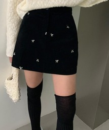 フラワー刺繍コーデュロイミニスカート