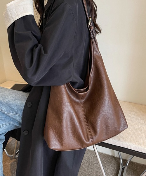 SHEPP（シープ）の「フェイクレザー ショルダーバッグ②（ショルダーバッグ・レディース・ダークブラウン/ブラウン/グレー/ブラック・FREE）」の19枚目の写真