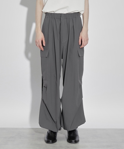 tk.TAKEO KIKUCHI(ティーケータケオキクチ)の「◆テープデザインバギーカーゴパンツ(カーゴパンツ・メンズ・ブラック/ダークグリーン/チャコールグレー/オフホワイト・01/03/02)」の6枚目の写真