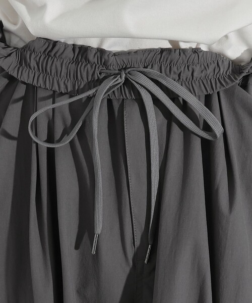 tk.TAKEO KIKUCHI(ティーケータケオキクチ)の「◆テープデザインバギーカーゴパンツ(カーゴパンツ・メンズ・ブラック/ダークグリーン/チャコールグレー/オフホワイト・01/03/02)」の17枚目の写真