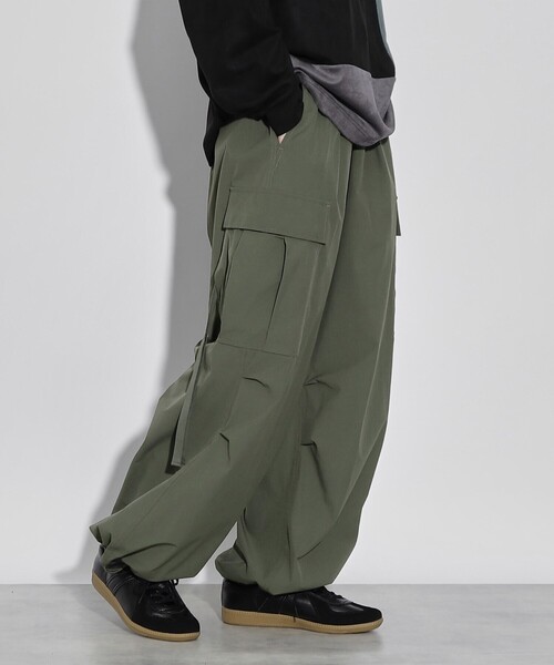tk.TAKEO KIKUCHI(ティーケータケオキクチ)の「◆テープデザインバギーカーゴパンツ(カーゴパンツ・メンズ・ブラック/ダークグリーン/チャコールグレー/オフホワイト・01/03/02)」の22枚目の写真