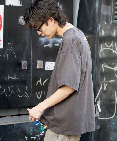 PUBLUX（パブリュクス）の「PUBLUX/パブリュクス 別注 NIRVANA IN UTERO TEE/バンドTシャツ/バンT/ユニセックス(限定展開)（Tシャツ/カットソー・メンズ・ホワイト/ブラック・SMALL/MEDIUM/LARGE）」の4枚目の写真