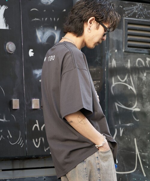 PUBLUX（パブリュクス）の「PUBLUX/パブリュクス 別注 NIRVANA IN UTERO TEE/バンドTシャツ/バンT/ユニセックス(限定展開)（Tシャツ/カットソー・メンズ・ホワイト/ブラック・SMALL/MEDIUM/LARGE）」の6枚目の写真