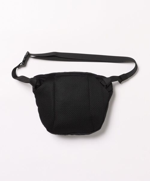 ADAM PATEK(アダムパテック)の「《ADAM PATEK》 nylon mini shoulder bag/ナイロンミニショルダーバッグ(ショルダーバッグ・メンズ・ブラック/カーキ・FREE)」の6枚目の写真