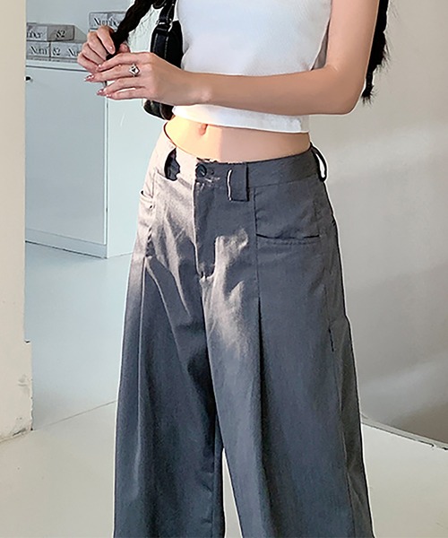 LAFFMO（ラフモ）の「ワイドタックパンツ（スラックス・レディース・グレー・M/L）」の3枚目の写真