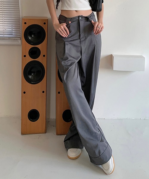 LAFFMO（ラフモ）の「ワイドタックパンツ（スラックス・レディース・グレー・M/L）」の8枚目の写真