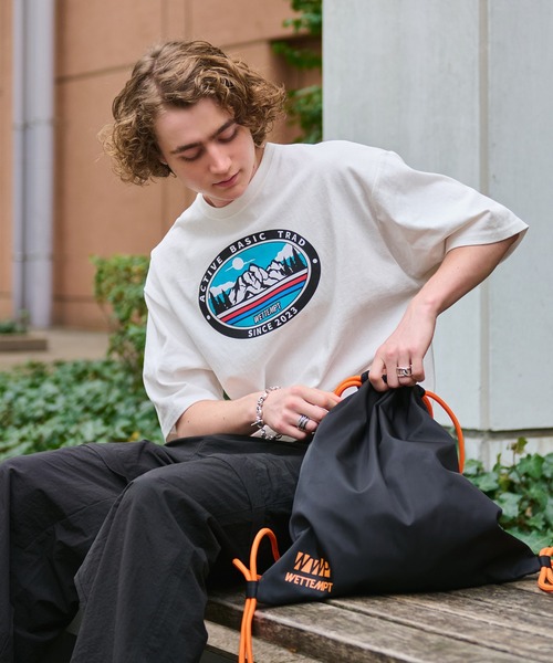 WETTEMPT(ウィテンプト)の「BICOLOR KNAPSACK / バイカラーナップサック(バックパック/リュック・メンズ・オレンジ/ブラック・ONE SIZE)」の19枚目の写真