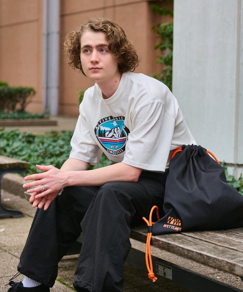 WETTEMPT(ウィテンプト)の「BICOLOR KNAPSACK / バイカラーナップサック(バックパック/リュック・メンズ・オレンジ/ブラック・ONE SIZE)」の21枚目の写真