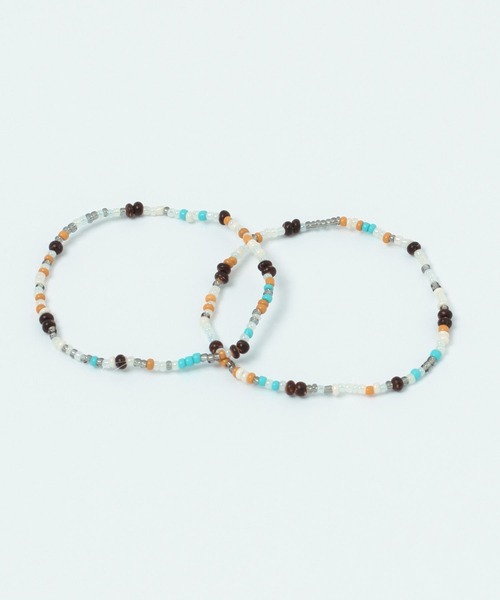 studio CLIP（スタディオクリップ）の「【daily CLIP】カラービーズブレスレット（ブレスレット・レディース・ピンク/ブルー・FREE）」の2枚目の写真