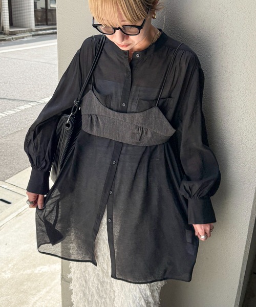 feepur by saya（フェピュールバイサヤ）の「【 7color 】シアールーズシャツ（シャツ/ブラウス・レディース・ブラック/パープル/グリーン/ブルー/オレンジ/ピンク/オフホワイト・MEDIUM）」の2枚目の写真