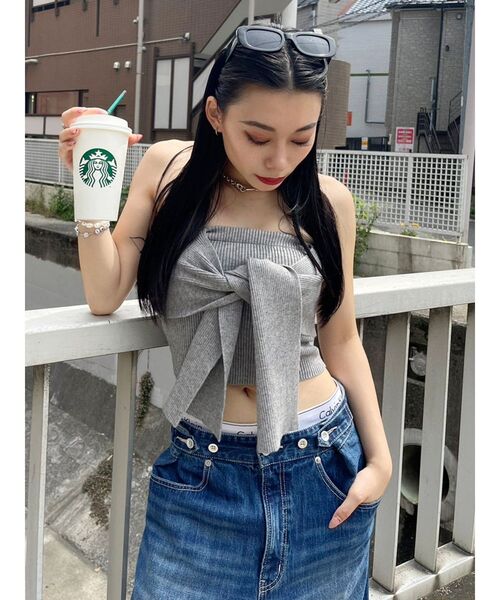 EVRIS（エヴリス）の「リボンニットベアビスチェ（キャミソール・レディース・グレー/ブルー/ブラック・FREE）」の4枚目の写真