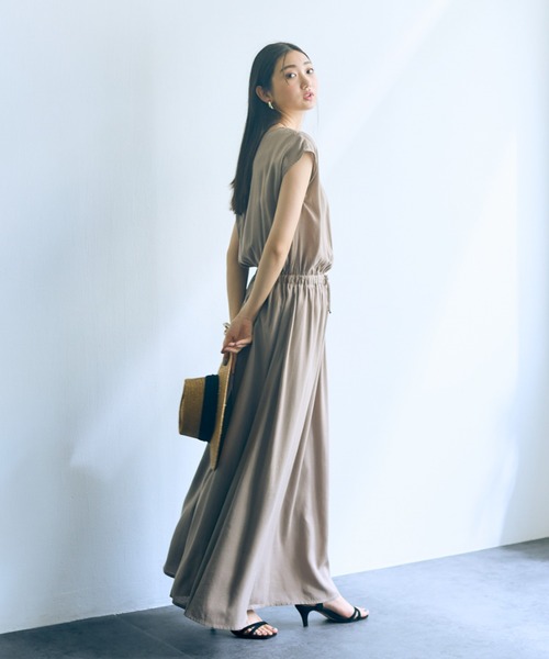 新品未使用☆ラトータリテ フレンチスリーブワンピース 日本製 DRESSTERIOR｜【ポケットあり/後ろウエストゴム】ドットプリント