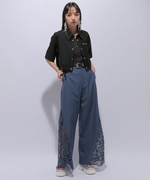 HARE（ハレ）の「ジップドロストショートシャツ(HARE)（シャツ/ブラウス・レディース・グレー/ブラック・FREE）」の3枚目の写真