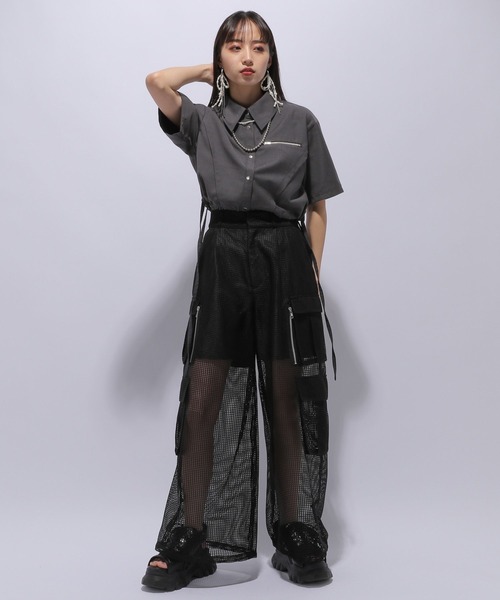 HARE（ハレ）の「ジップドロストショートシャツ(HARE)（シャツ/ブラウス・レディース・グレー/ブラック・FREE）」の6枚目の写真