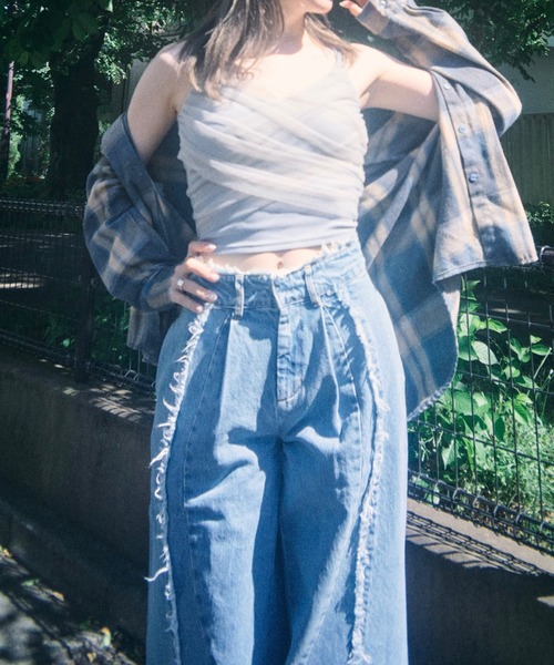 Auntie Rosa（アンティローザ）の「【_chunpi】ふわふわチュールのカップ付きダブルストラップキャミ（キャミソール・レディース・オフホワイト/ブルーグレー・FREE）」の3枚目の写真