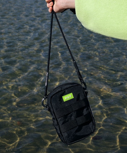 HUF（ハフ）の「EMBARCADERO POUCH / HUF ハフ ポーチ（ボディバッグ/ウエストポーチ・メンズ・ブラック・O/S）」の6枚目の写真