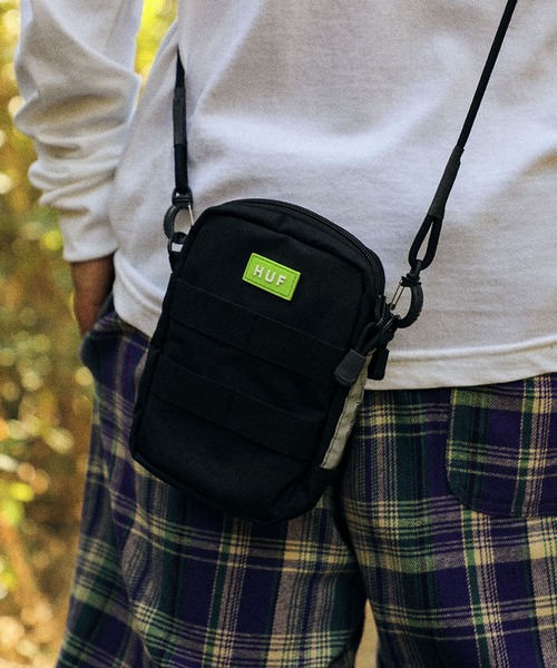 HUF（ハフ）の「EMBARCADERO POUCH / HUF ハフ ポーチ（ボディバッグ/ウエストポーチ・メンズ・ブラック・O/S）」の8枚目の写真