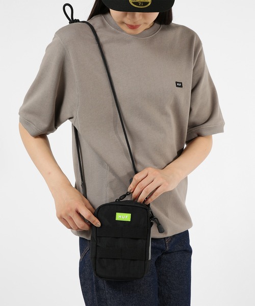 HUF（ハフ）の「EMBARCADERO POUCH / HUF ハフ ポーチ（ボディバッグ/ウエストポーチ・メンズ・ブラック・O/S）」の3枚目の写真