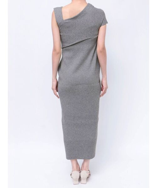 LAGUNAMOON（ラグナムーン）の「アシンメトリーラメブレンドニットワンピース（ワンピース・レディース・ボルドー/ブラック/グレー・SMALL/MEDIUM）」の7枚目の写真