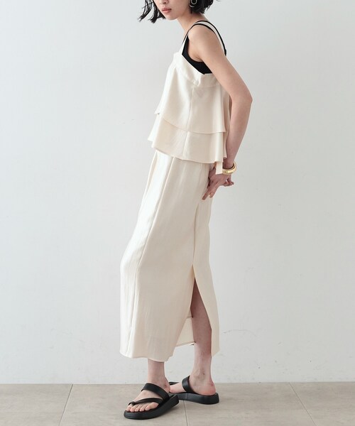 GALLEST（ギャレスト）の「◆シャインフレアキャミ（シャツ/ブラウス・レディース・アイボリー/ブラック/ブラウン系・38）」の10枚目の写真