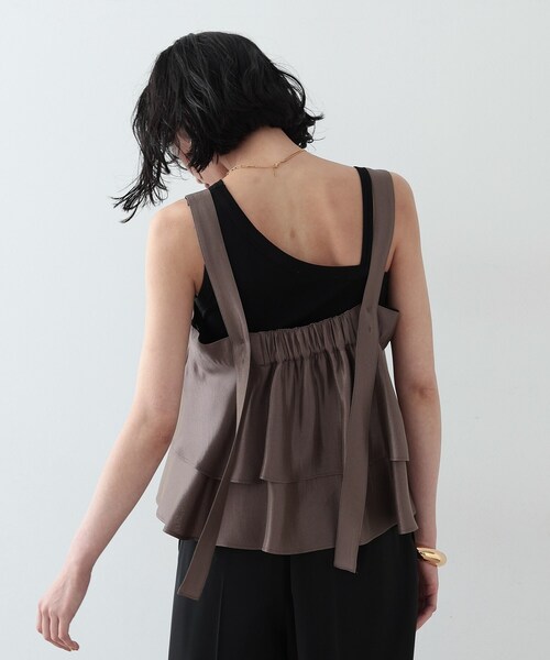 GALLEST（ギャレスト）の「◆シャインフレアキャミ（シャツ/ブラウス・レディース・アイボリー/ブラック/ブラウン系・38）」の16枚目の写真