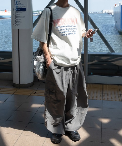 Perushu（ペルーシュ）の「ナイロンワイドパラシュートパンツ（その他パンツ・メンズ・ライトカーキ/オフホワイト/グレー・SMALL/MEDIUM/LARGE）」の10枚目の写真