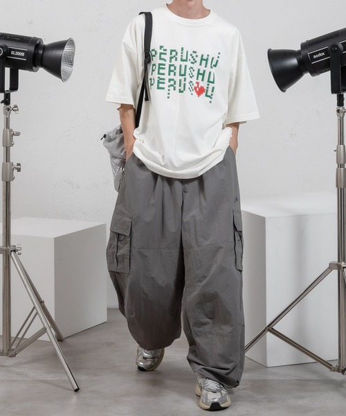 Perushu（ペルーシュ）の「ナイロンワイドパラシュートパンツ（その他パンツ・メンズ・ライトカーキ/オフホワイト/グレー・SMALL/MEDIUM/LARGE）」の21枚目の写真