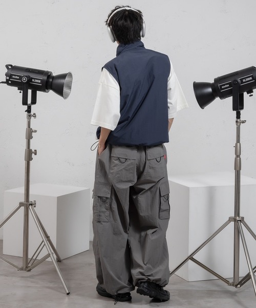 Perushu（ペルーシュ）の「ナイロンワイドパラシュートパンツ（その他パンツ・メンズ・ライトカーキ/オフホワイト/グレー・SMALL/MEDIUM/LARGE）」の19枚目の写真