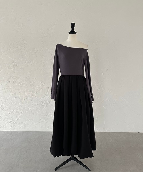 favclo.（ファブクロ）の「one shoulder balloon onepiece / ワンショルダーバルーンワンピース（ワンピース・レディース・チャコールグレー/オートミール・FREE）」の8枚目の写真