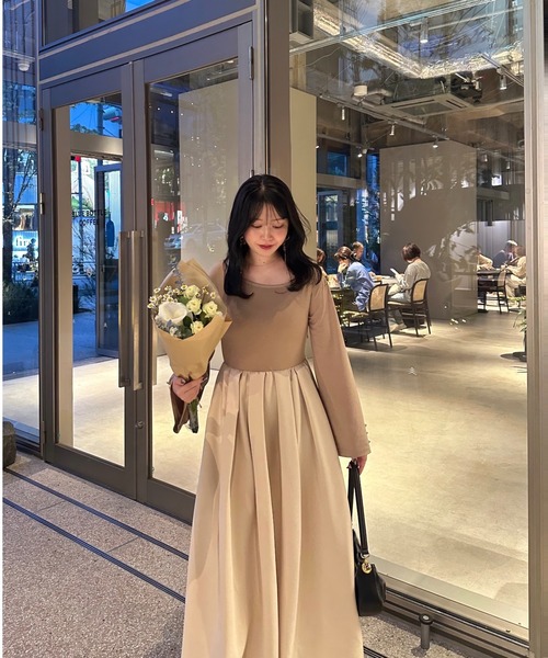 favclo.（ファブクロ）の「one shoulder balloon onepiece / ワンショルダーバルーンワンピース（ワンピース・レディース・チャコールグレー/オートミール・FREE）」の17枚目の写真