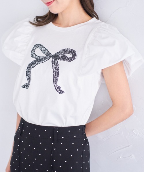 tocco closet(トッコ クローゼット)の「【ZOZO限定】レースリボンプリントTシャツ(Tシャツ/カットソー・レディース・ブラック/オフホワイト/グレー・M)」の9枚目の写真