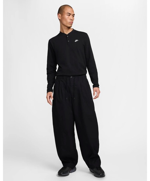 NIKE（ナイキ）の「《NIKEアパレル》ﾅｲｷ ｸﾗﾌﾞ HENLEY L/S ﾄｯﾌﾟ（Tシャツ/カットソー・メンズ・ブラック/ホワイト系その他・L/M/XL/2XL/S）」の4枚目の写真