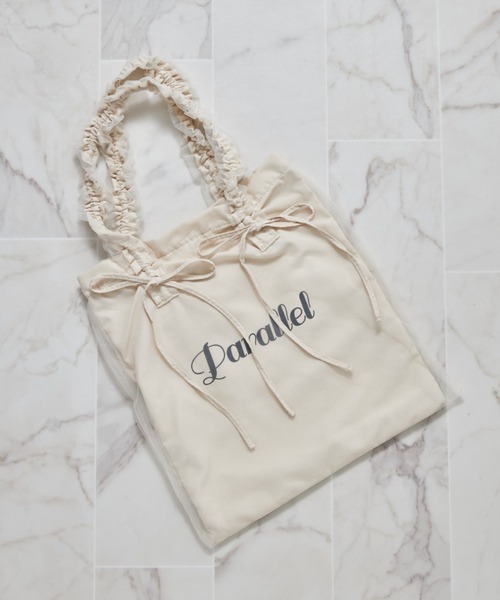 tocco closet(トッコ クローゼット)の「【ZOZO限定】チュールリボンロゴトートバッグ(トートバッグ・レディース・ブルー/ブラック/アイボリー/ピンク・FREE)」の5枚目の写真