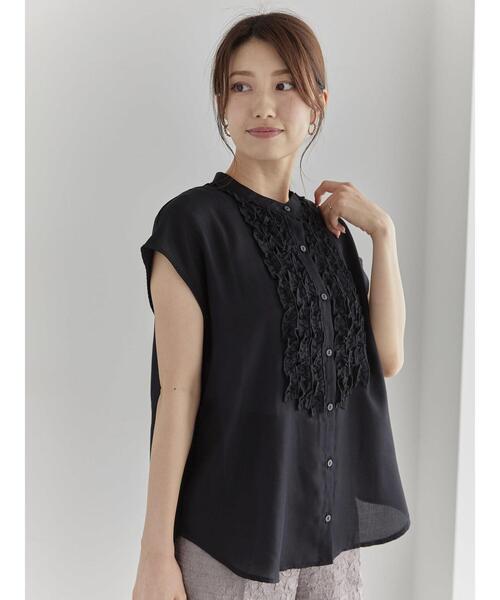 Te chichi（テチチ）の「アソートパターンフロントフリル