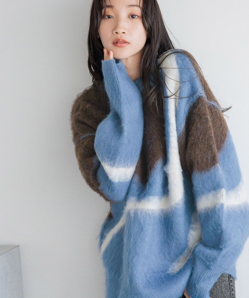 LOWRYS FARM(ローリーズファーム)の「ニュアンスガラニットPOLS 133799(ニット/セーター・レディース・アイボリー/ブルー/グレー・FREE/SHORT)」の2枚目の写真