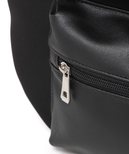 LAKOLE（ラコレ）の「ネオプレーンコンビボディバッグ / 149885（ボディバッグ/ウエストポーチ・メンズ・ブラック/チャコール/ネイビー/ライトグレー・FREE）」の11枚目の写真