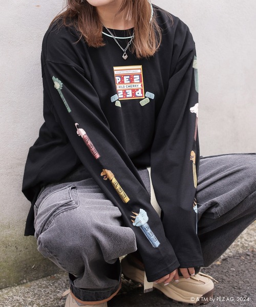 PEZコラボ恐竜スリーブプリントロンTEE/ユニセックス(Tシャツ/カットソー)|DOUBLE NAME(ダブルネーム) PEZコラボ恐竜スリーブプリントロンTEE/ユニセックス(Tシャツ/カットソー)|DOUBLE NAME(ダブルネーム)
