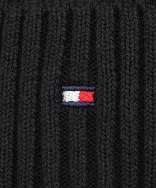TOMMY HILFIGER（トミーヒルフィガー）の「スモールフラッグロゴニットキャップ（ニットキャップ/ビーニー・キッズ・ブラック・LARGE/S-M）」の4枚目の写真