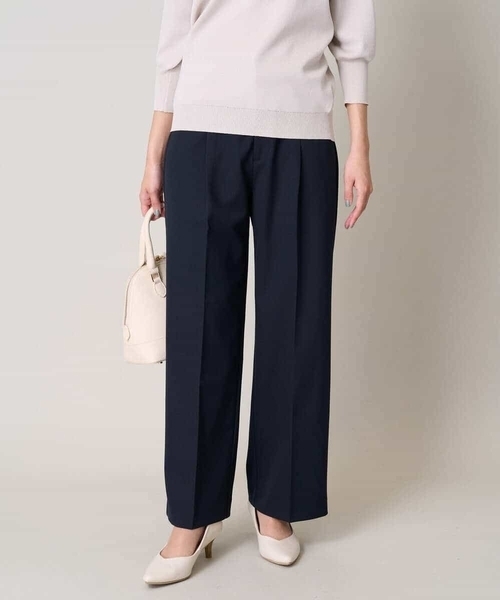 a.v.v（アーヴェヴェ）の「【洗える/イージーケア/UVカット/ストレッチ】スカルノテックスストレートワイドパンツ（その他パンツ・レディース・ネイビー/ブラウン/ライトグレー・38/40/34/36/42）」の3枚目の写真