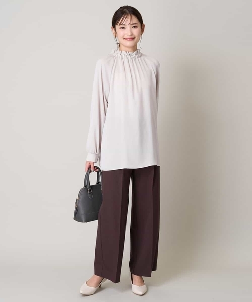 a.v.v（アーヴェヴェ）の「【洗える/イージーケア/UVカット/ストレッチ】スカルノテックスストレートワイドパンツ（その他パンツ・レディース・ネイビー/ブラウン/ライトグレー・38/40/34/36/42）」の15枚目の写真