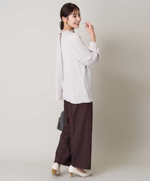 a.v.v（アーヴェヴェ）の「【洗える/イージーケア/UVカット/ストレッチ】スカルノテックスストレートワイドパンツ（その他パンツ・レディース・ネイビー/ブラウン/ライトグレー・38/40/34/36/42）」の17枚目の写真