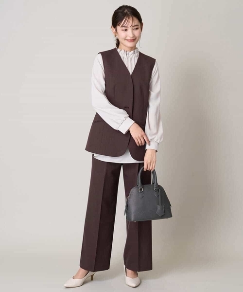 a.v.v（アーヴェヴェ）の「【洗える/イージーケア/UVカット/ストレッチ】スカルノテックスストレートワイドパンツ（その他パンツ・レディース・ネイビー/ブラウン/ライトグレー・38/40/34/36/42）」の21枚目の写真