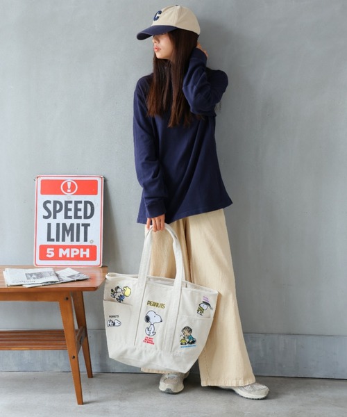 PEANUTS(ピーナッツ)の「PEANUTS 刺繍トートバッグ(トートバッグ・レディース・アイボリー/ライトインディゴブルー/インディゴブルー・FREE)」の7枚目の写真