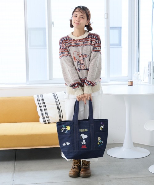 PEANUTS(ピーナッツ)の「PEANUTS 刺繍トートバッグ(トートバッグ・レディース・アイボリー/ライトインディゴブルー/インディゴブルー・FREE)」の10枚目の写真
